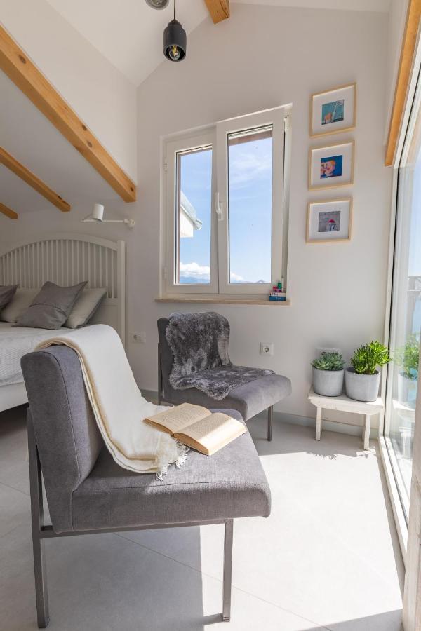 Seafront Baska Apartment 외부 사진